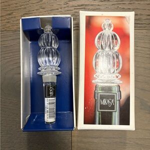 Mikasa crystal wine stopper NWT (new in box)retail $85